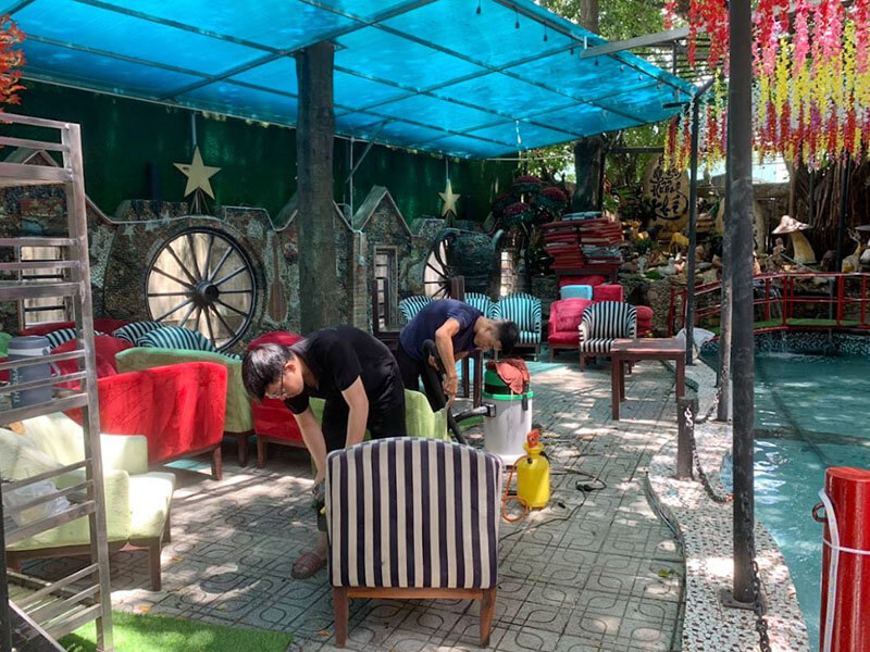 Giặt ghế sofa quán coffee