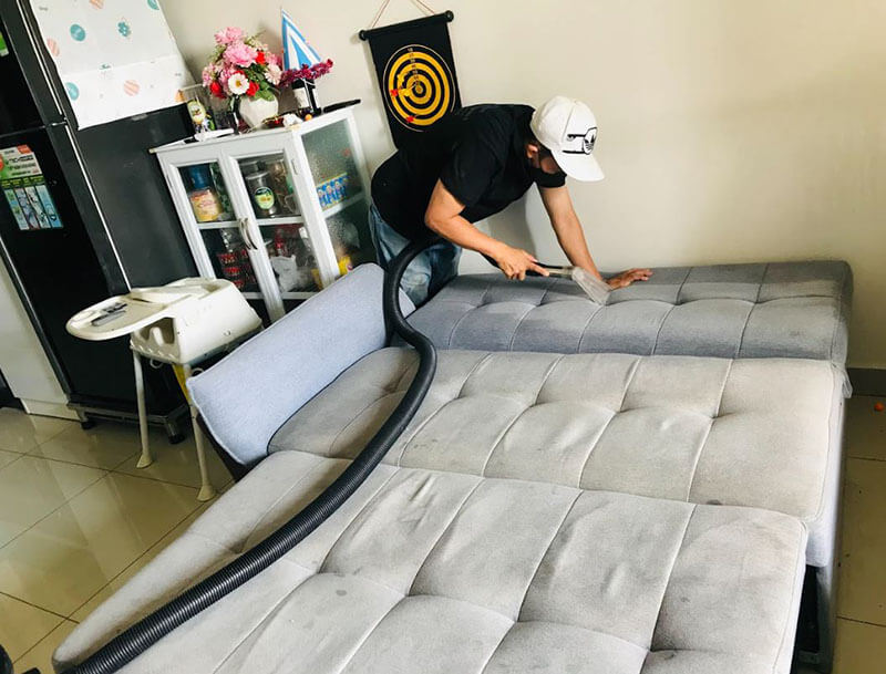 Dịch vụ giặt sofa quận 4