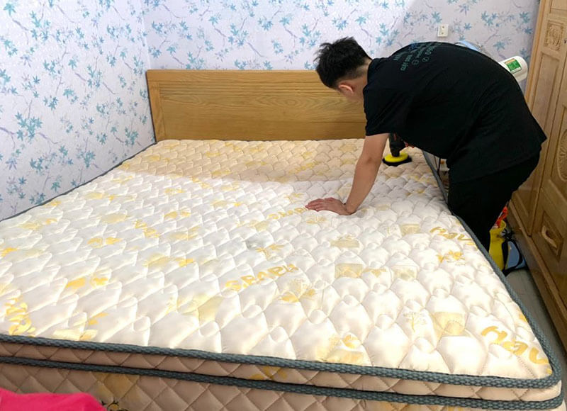 Dịch vụ giặt nệm quận 1