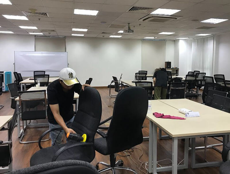 Dịch vụ giặt ghế văn phòng quận 3